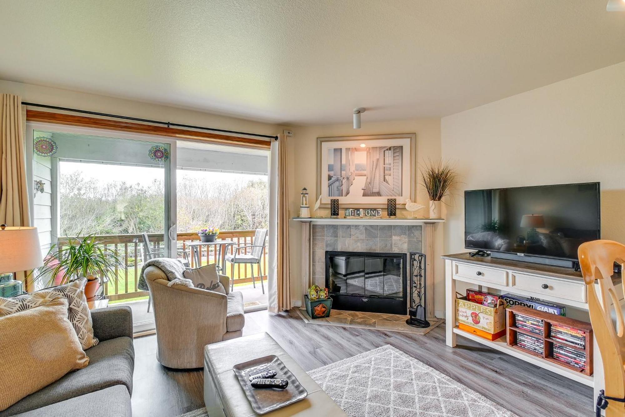 Ocean Shores Condo With Balcony Less Than 1 Mi To Beach! 外观 照片