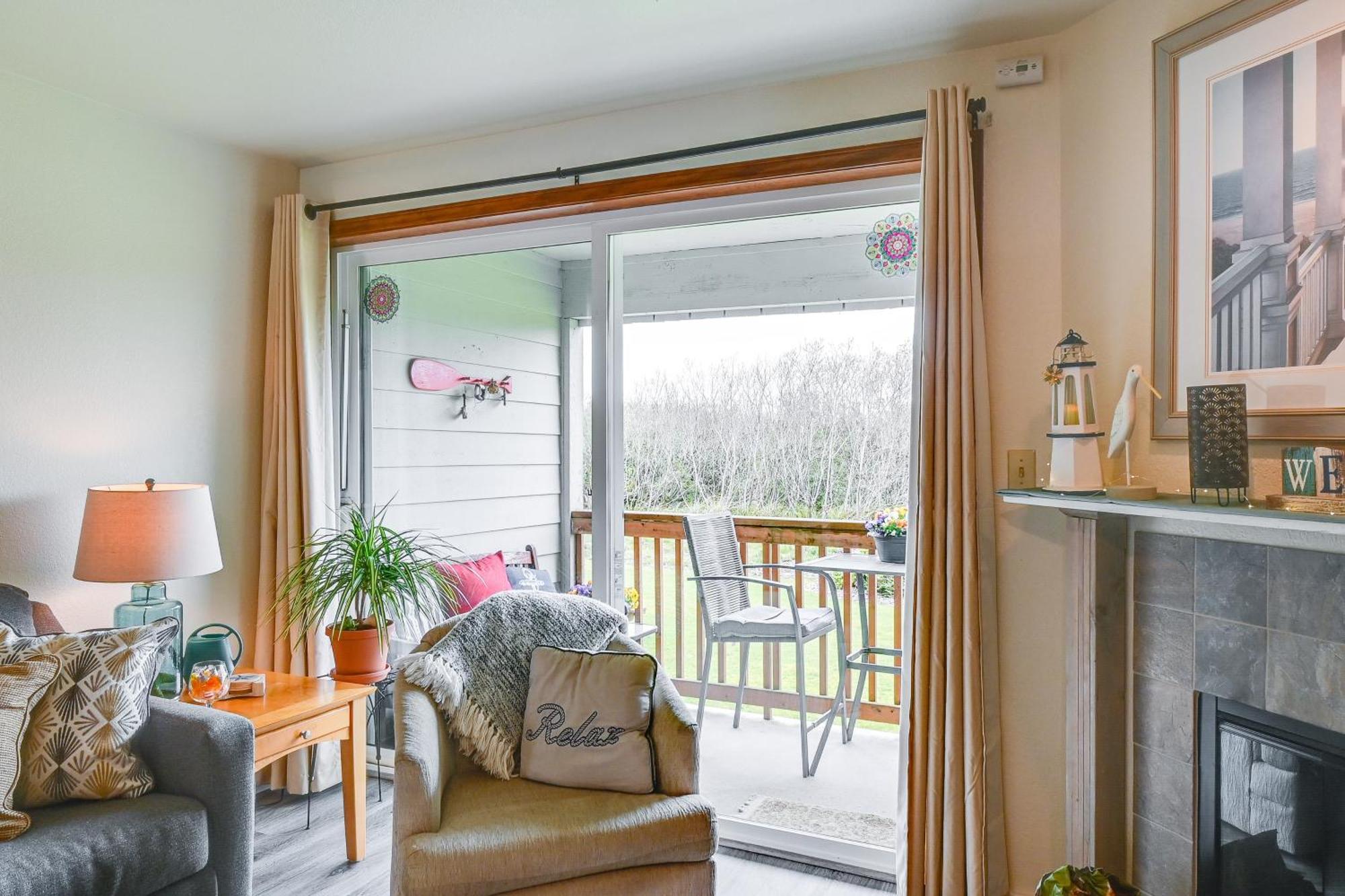 Ocean Shores Condo With Balcony Less Than 1 Mi To Beach! 外观 照片